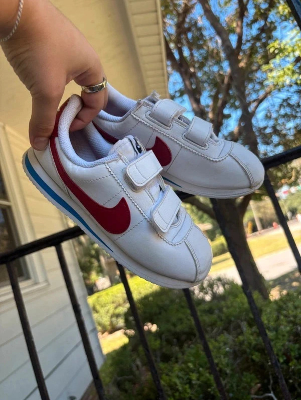 Nike Cortez Basic SL Kids 1Y White Red Blue Velcro Sneakers